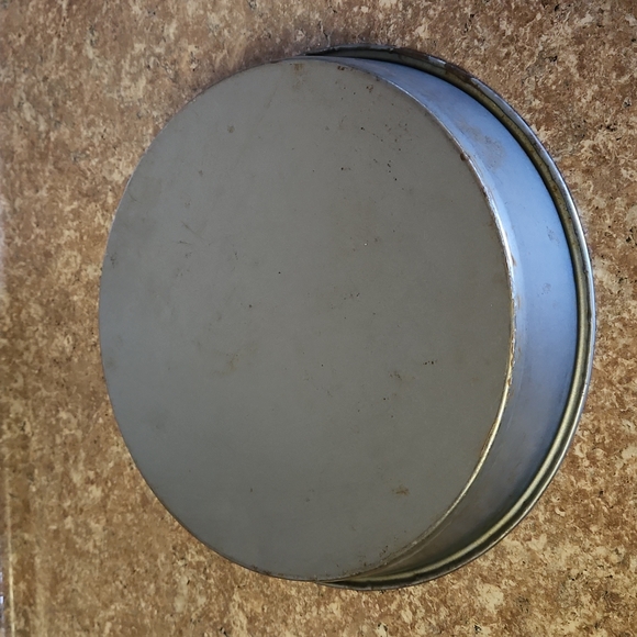 Rolling pin with pie and cake pans - Picture 11 of 11